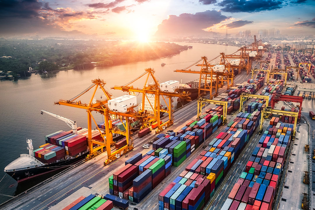 supplier-relationships-6x4